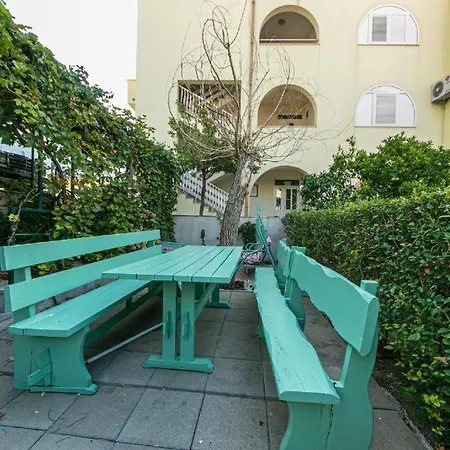 9 Apartment