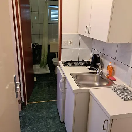 9 Apartment