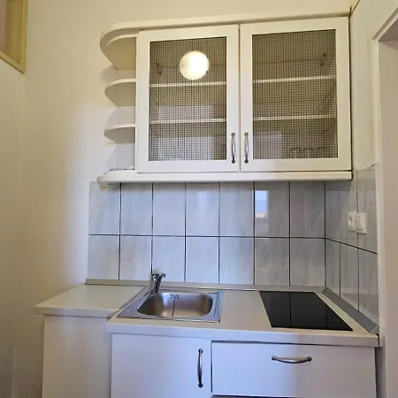 9 Apartment