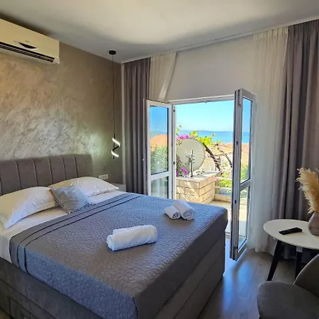 Apartment 9 Makarska